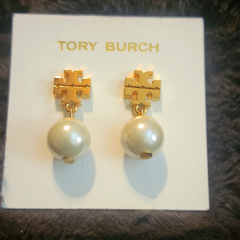 Tory Burch Gold & Pearl Earrings